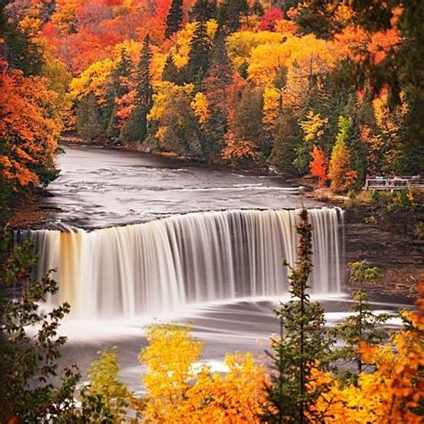 Breathtaking Colors Of Autumn At Tahquamenon Falls Michigan With