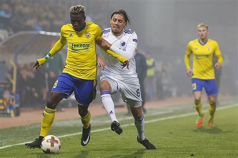 Skrzybski dorn fifa 21 career mode. Ubong Moses Ekpai - FC Fastav Zlín