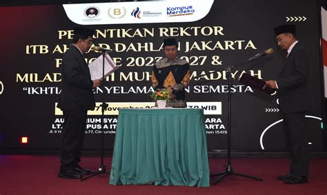 Dr Yayat Sujatna S E M Si Resmi Dilantik Jadi Rektor Itb Ad Jakarta