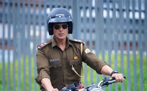 ‘cuttputlli Movie Review Akshay Kumar Is Both The Strength And