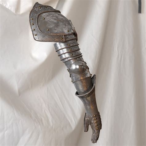 Adrien Vallecilla Armor Arm Piece