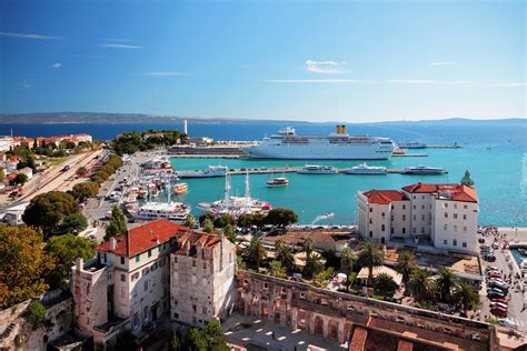 Bezpłatne również do użytku komercyjnego bez konieczności podawania autora bez praw autorskich. Split, Chorwacja, Port