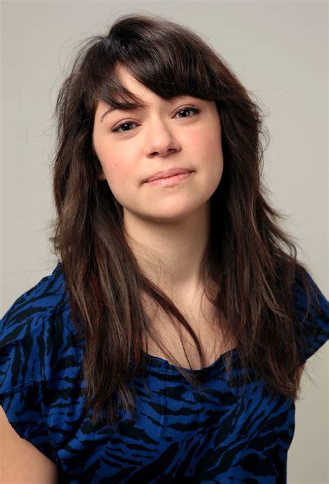 Her brother daniel is three years younger, while michael is 12 years younger than her. Picture of Tatiana Maslany