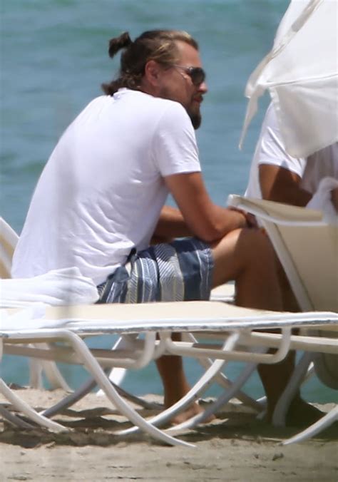 Shirtless Leonardo DiCaprio In Miami Beach Pictures POPSUGAR Celebrity Photo