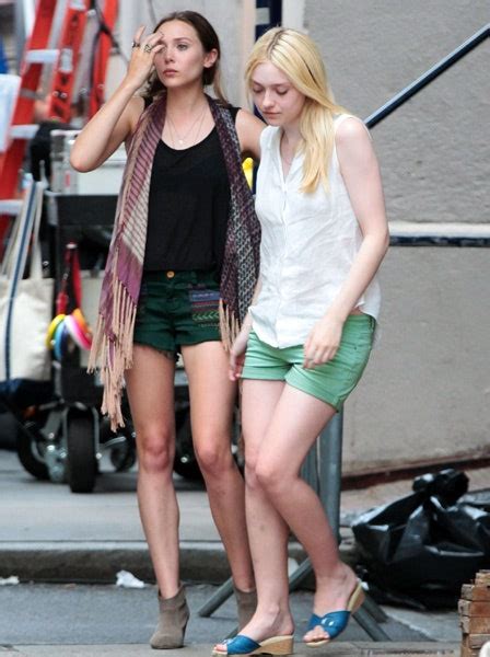 I Love These Summery Sneak Peek Pics Of Elizabeth Olsen And Dakota Fanning Shooting Very Good