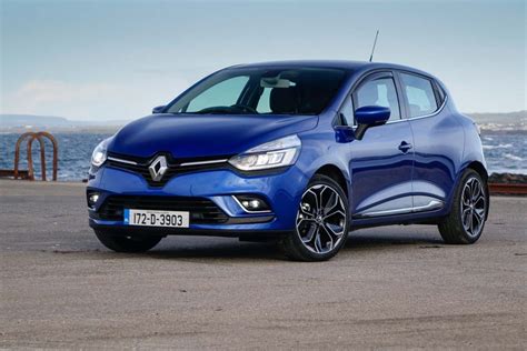 Renault Clio TCe 90 Reviews Complete Car