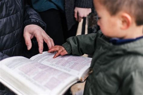 Teaching The Bible To Kids Tips For Parents Josh Weidmann