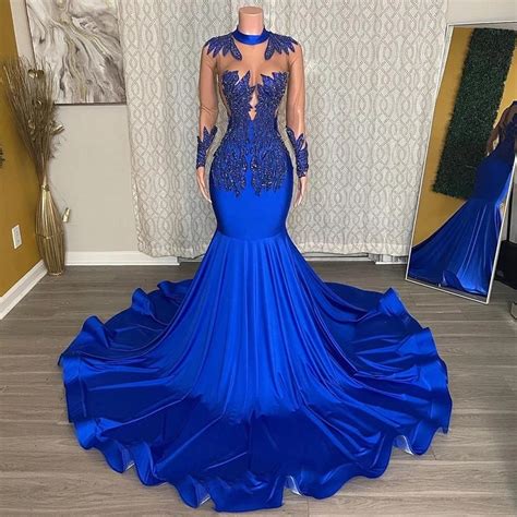Peorchid 2021 Elegant Royal Blue Lace Evening Dresses Mermaid V Neck