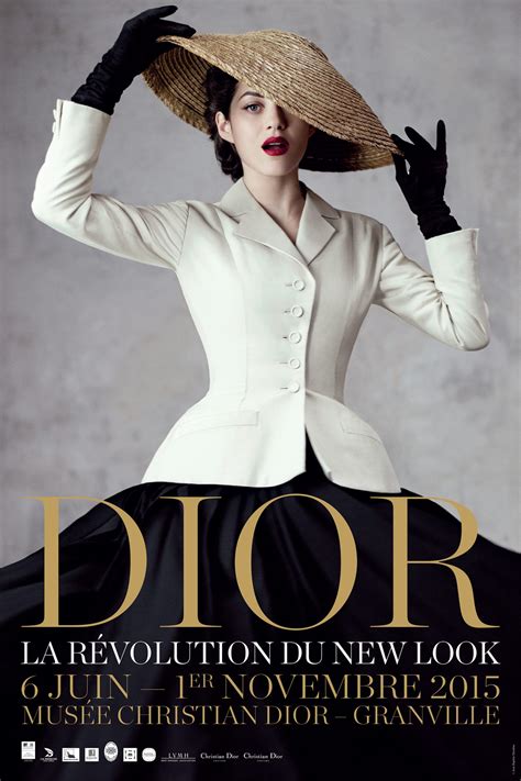 Dior's New Look Exhibit | Travel + Leisure