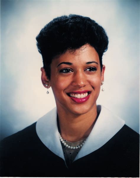 Kamala harris has formed a strong team behind her during her different political moves, whether it the younger ms harris, 52, served as her sister's campaign chairperson in the 2020 presidential. Top 6 Facts About Kamala Harris - Details Of Her Father, Husband, Family, Children, Age, Parents ...