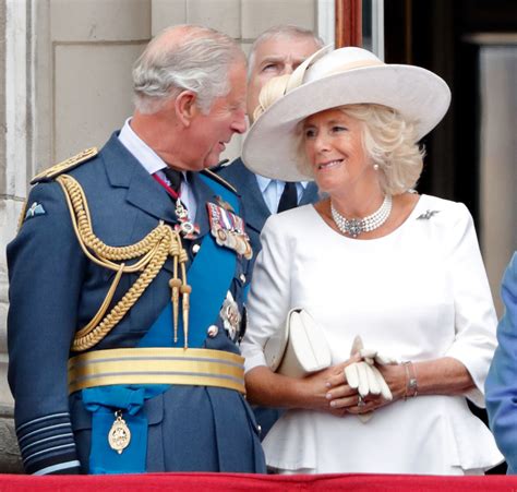 19 ответов 240 ретвитов 1 293 отметки «нравится». Prince Charles to Be King in 2021? Subtle Signs Camilla ...