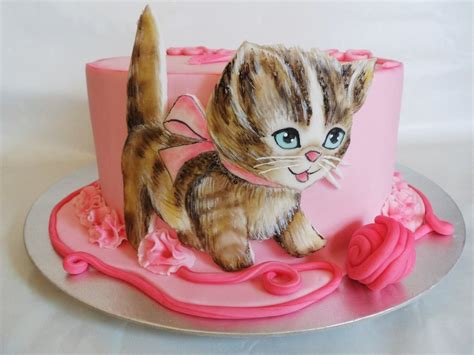 Pin By Kuukkik On Lovely Cakes Birthday Cake For Cat Kitten Cake