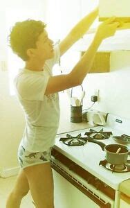 Curly Haired 18 Year Old Cute Jock Cooking Breakfast Male PHOTO 4X6