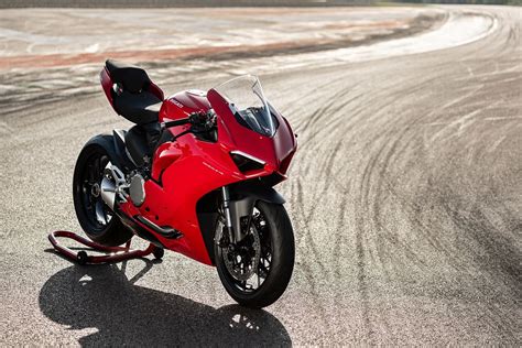 Ducati Panigale V2 Wallpapers Wallpaper Cave