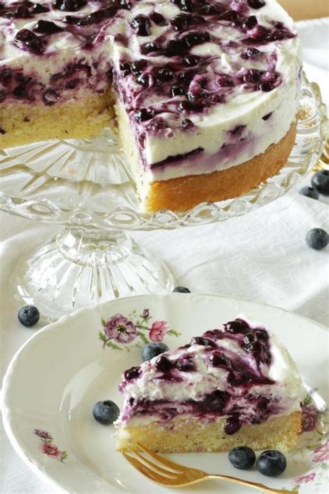 Check spelling or type a new query. Heidelbeer-Topfentorte | Rezept (mit Bildern ...