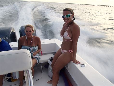 Post The Best Picture Of Your Lady On Your Boat Page 461 The Hull Truth Boating And
