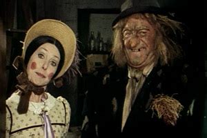 In the first book, aunt sally (his femme fatale in the tv series) is only mentioned in one chapter and the character is an antagonistic bully to worzel. Worzel Gummidge Down Under - C4 Sitcom - British Comedy Guide