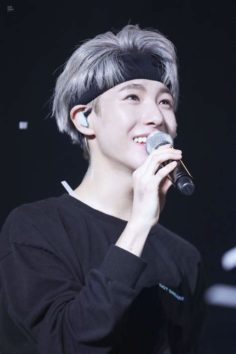 黄仁俊) referred to as renjun (hangul: NCT Dream's Renjun Powers Through Performance, All While ...