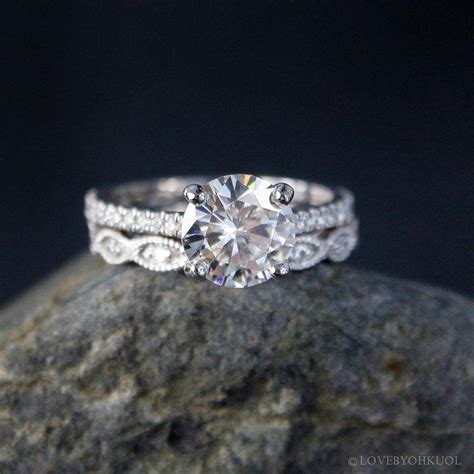 Forever Brilliant Round Solitaire Diamond Engagement Wedding Ring Set