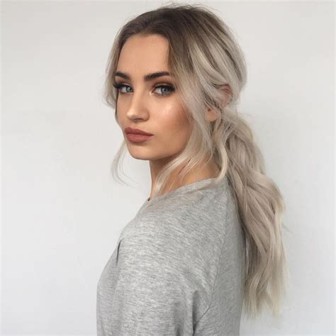 One Of Todays Looks Nellycom Hair Beauty Hair Inspiration Hair Makeup