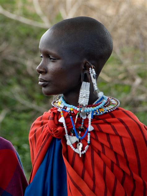 maasai woman maasai woman  traditional clothing