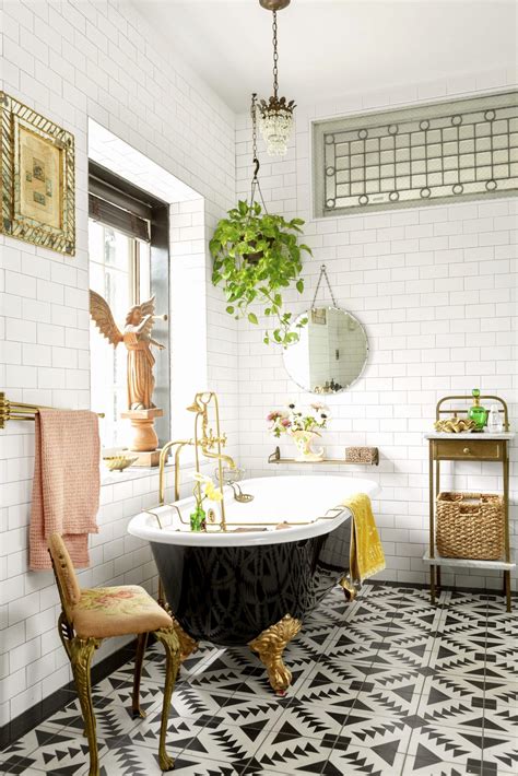 #farmhouse bathroom #clawfoot bathtub #traditional farmhouse. Claw Foot Tub Bathroom Ideas Elegant 30 Best Clawfoot Tub ...