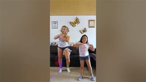 Mamá E Hija Bailando Youtube