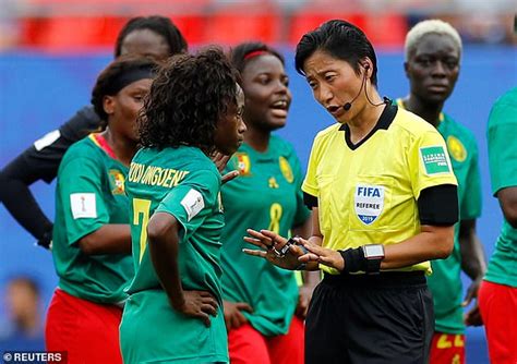 pemain cameroon