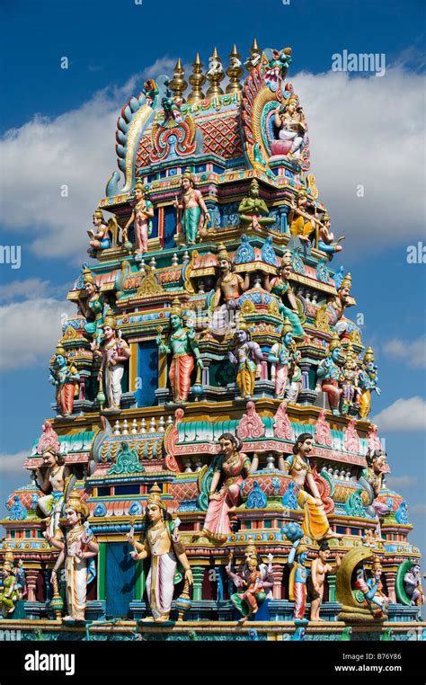 Hindu Temple Gopuram South India Stock Photo Alamy