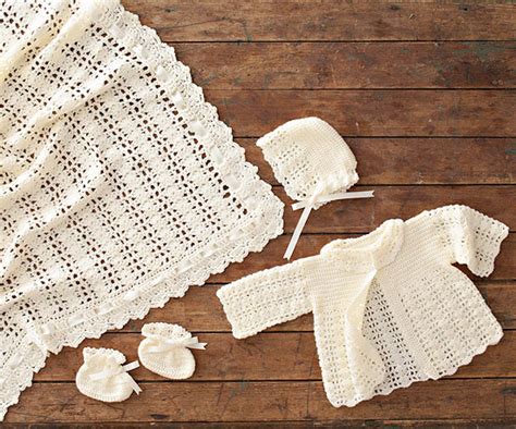 Free Newborn Baby Layette Knitting Patterns