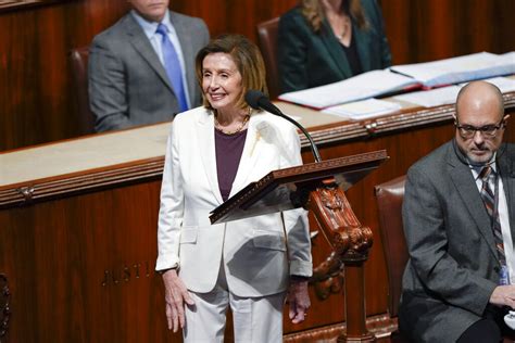 Pelosi Wont Seek Leadership Role Plans To Stay In Congress Edge United States