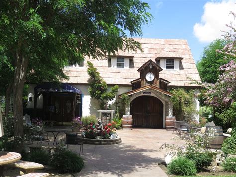 Briar Rose Winery In Southern California Is Perfect For A Day Trip