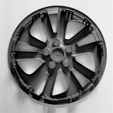 Marrow One New Wheel Cover Hubcap Fits 2016 2019 Toyota Prius 15 Inch