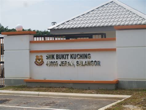 Kampong bukit kuching tengah is located on asia malaysia, my selangor, 12. SMK Bukit Kuching Tengah, 45800 Jeram