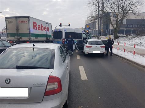 Wyniki szukania dla policja w lubin; Poszukiwani listami gończymi zatrzymani w Płocku ...