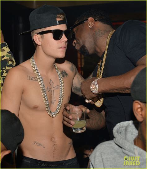 Justin Bieber Hangs Shirtless Parties In Underwear With Sean Diddy Combs Photo 3048615