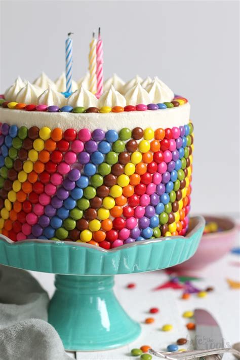 Maybe you would like to learn more about one of these? Wie Smarties Auf Kuchen Kleben - was fuer eine farbe in ...