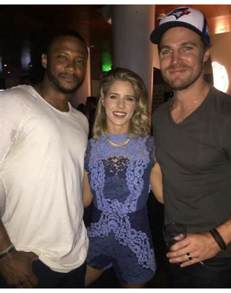I would love to see emily bett rickards do at least a. David, Stephen and Emily @ SDCC 2016 - Stephen Amell ...