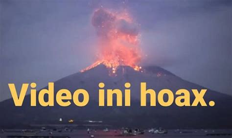 Video Gunung Meletus Newstempo