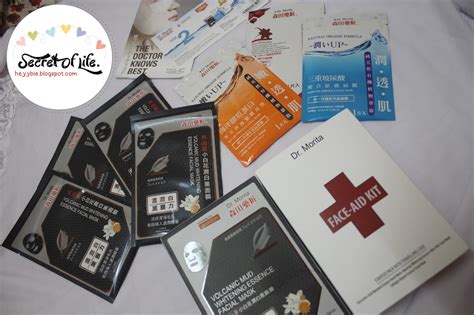 Morita set up a research facility in japan, where they developed the sheet masks with its premium ingredients as early as the year 2000! A LITTLE BIT OF EVERYTHING: BEAUTY REVIEW : DR. MORITA ...