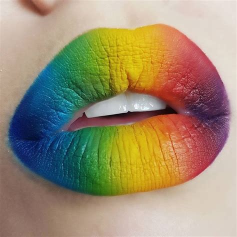 Pride Makeup Rainbow Lips Lip Art Ombre Gradient Beauté Marie