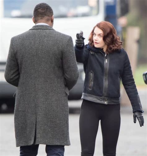 Luther is a british psychological crime drama television series starring idris elba as dci john luther and ruth wilson as alice morgan, written by neil cross. Major Spoilers For Luther Season Five As Leaked Photo ...