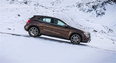 2015 Mercedes Benz Gla 220 Cdi 4matic In Snow Side Car Hd