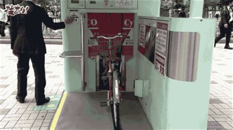 Flight prices in external advertising: bicycle :: parking :: gif (gif animation, animated pictures) / funny pictures & best jokes ...