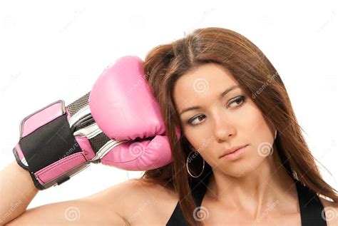 Vrouw In Roze Bokshandschoenen Stock Afbeelding Image Of Gezond