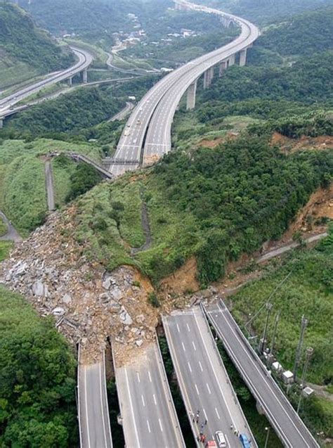 Tywkiwdbi Tai Wiki Widbee Landslide