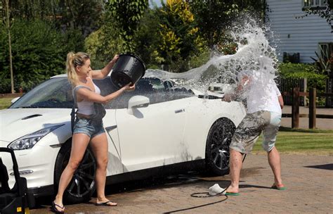 Ola Jordan Washing Her Car In Kent 08192016 Hawtcelebs