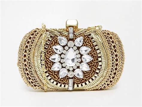 Beautiful Bridal Clutches And 5 Must Haves For Yours Bridal Clutch
