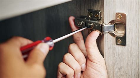 How to Adjust Cabinet Door Hinges | Zoro.com