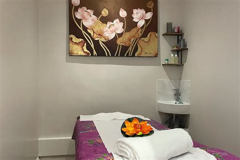 arunothai massage massage and therapy centre in west kensington london treatwell
